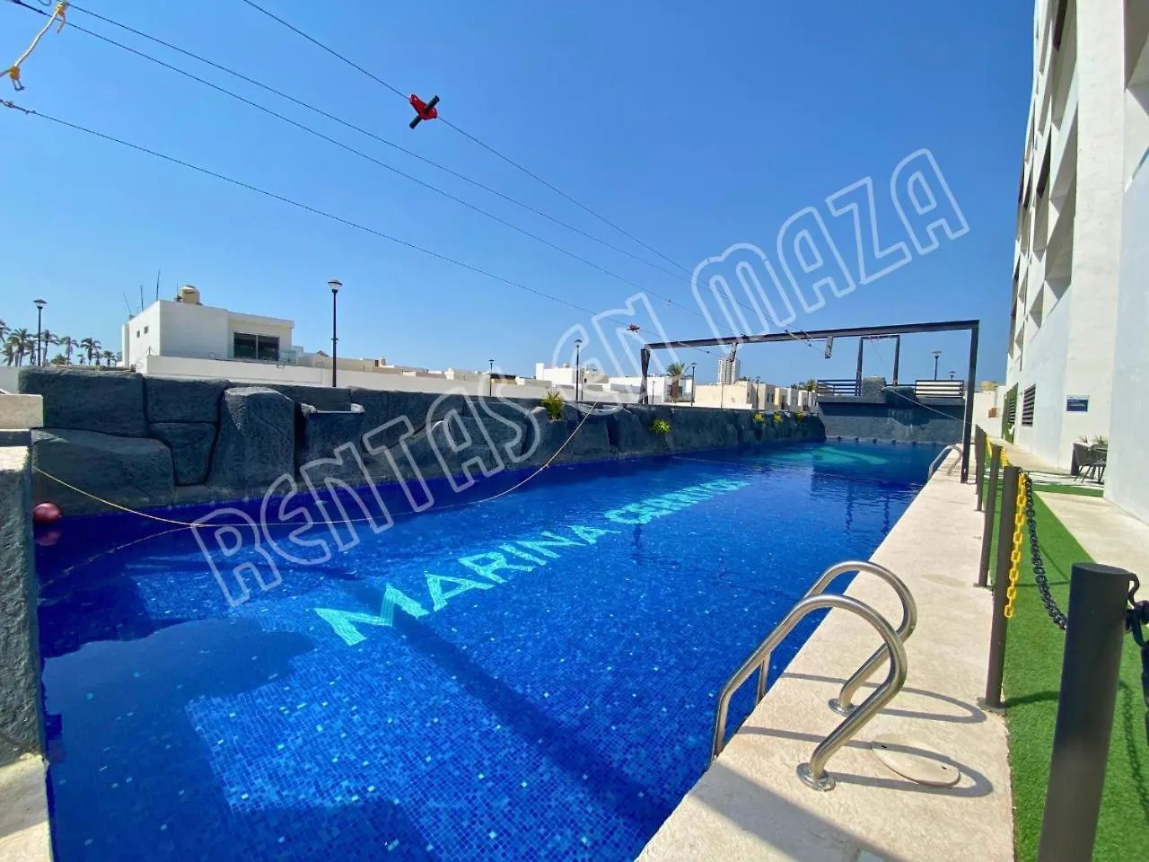 Condominios Marina Cerritos 1 마사틀란 아파트