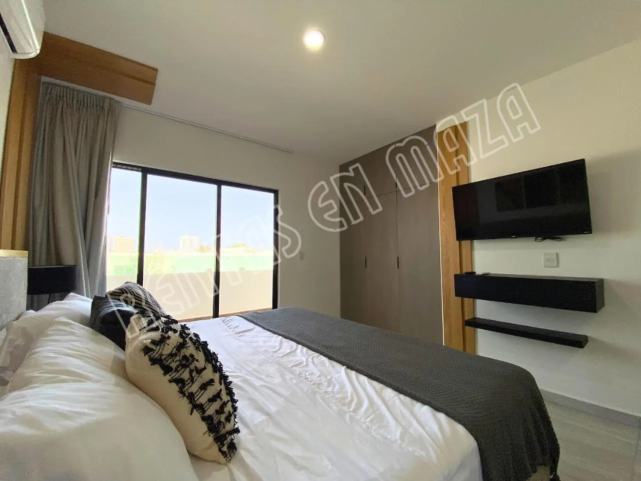 Condominios Marina Cerritos 1 마사틀란 아파트